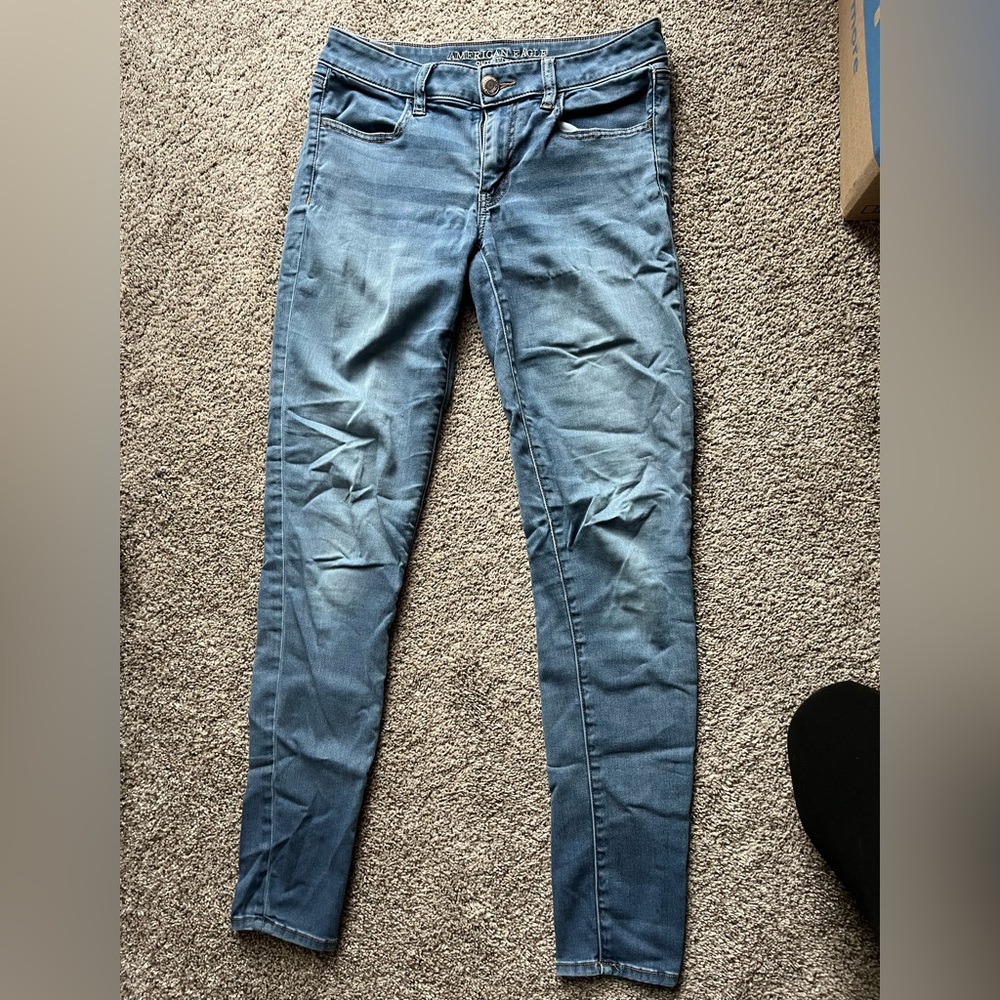 American Eagle Outfitters Light Blue Skinny Jeans